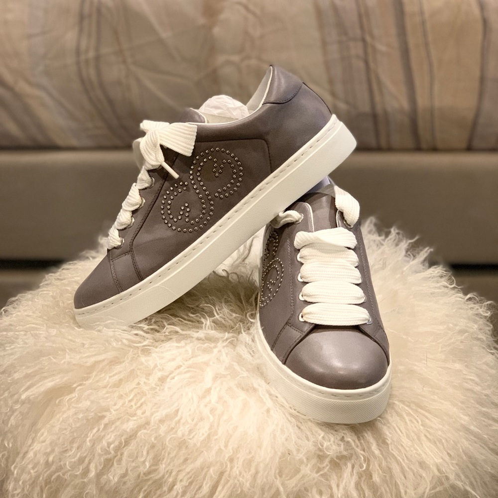 Escada size 36 sneakers in gray